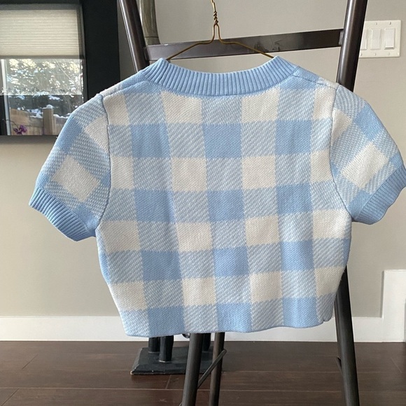 H&M White and Blue Checkered Knit Top XS NWOT - Picture 2 of 6